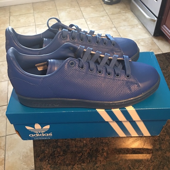 Brand New Mens Stan Smith Sneaker - Picture 2 of 4